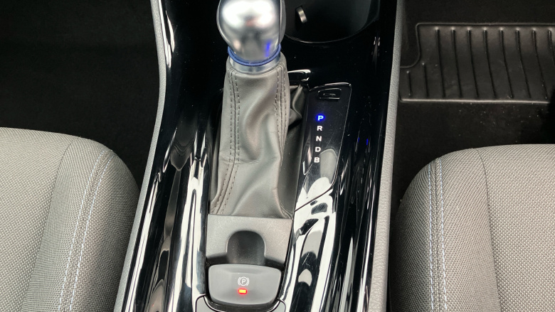 Toyota C-HR 1.8 Hybrid Design 5dr CVT Hybrid Hatchback